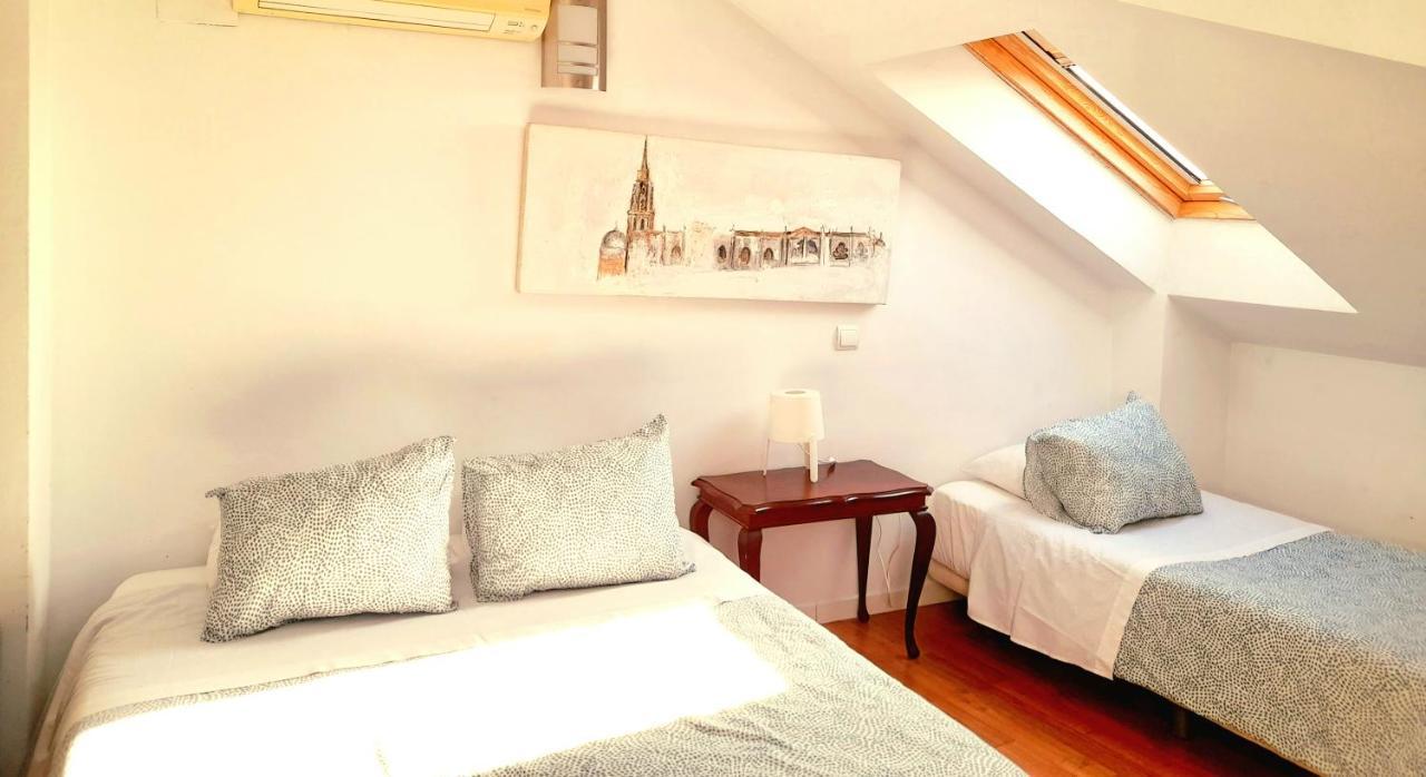 Toletum Low Cost Lofts Diafanos O 2Dormitorios Parking Municipal Gratis Al Aire Libre A 100M 托萊多 外观 照片