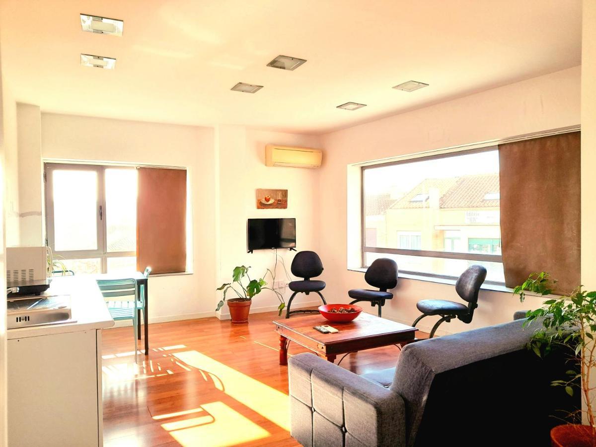 Toletum Low Cost Lofts Diafanos O 2Dormitorios Parking Municipal Gratis Al Aire Libre A 100M 托萊多 外观 照片