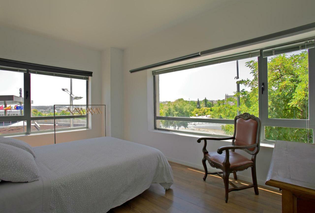 Toletum Low Cost Lofts Diafanos O 2Dormitorios Parking Municipal Gratis Al Aire Libre A 100M 托萊多 外观 照片