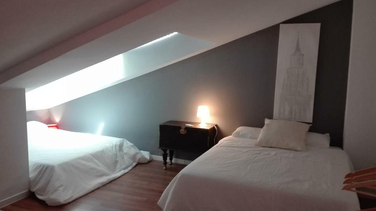 Toletum Low Cost Lofts Diafanos O 2Dormitorios Parking Municipal Gratis Al Aire Libre A 100M 托萊多 外观 照片