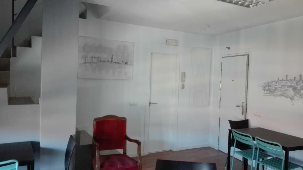 Toletum Low Cost Lofts Diafanos O 2Dormitorios Parking Municipal Gratis Al Aire Libre A 100M 托萊多 外观 照片